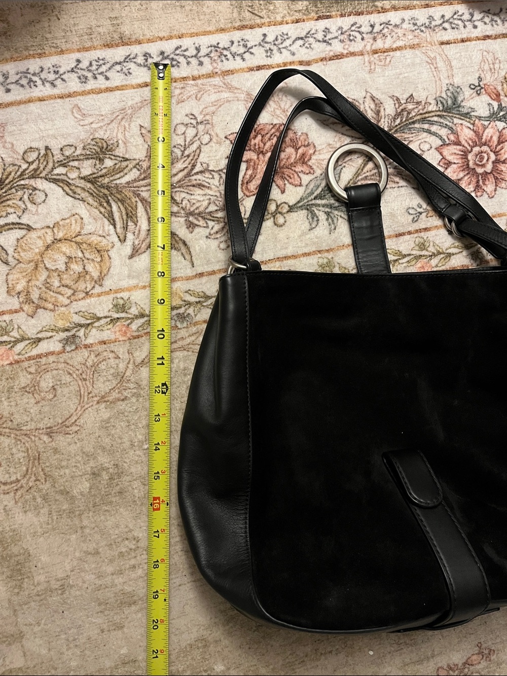 Michael Kors black leather and suade Women's Tote - Picture 4 of 11
